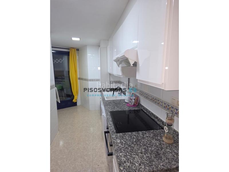 Foto 31e3c877-da97-4507-a6b0-7bede2e06b2a. Appartement avec parking dans Camí Reial Valencia