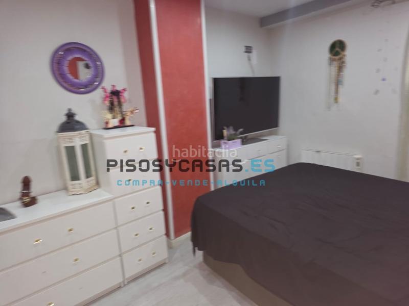 Foto c7100d9a-6b41-4e1d-93f8-508c95ce69c3. Appartement avec parking dans Camí Reial Valencia