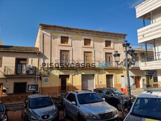 Haus  Calle mayor 11. Casa de pueblo emblematica