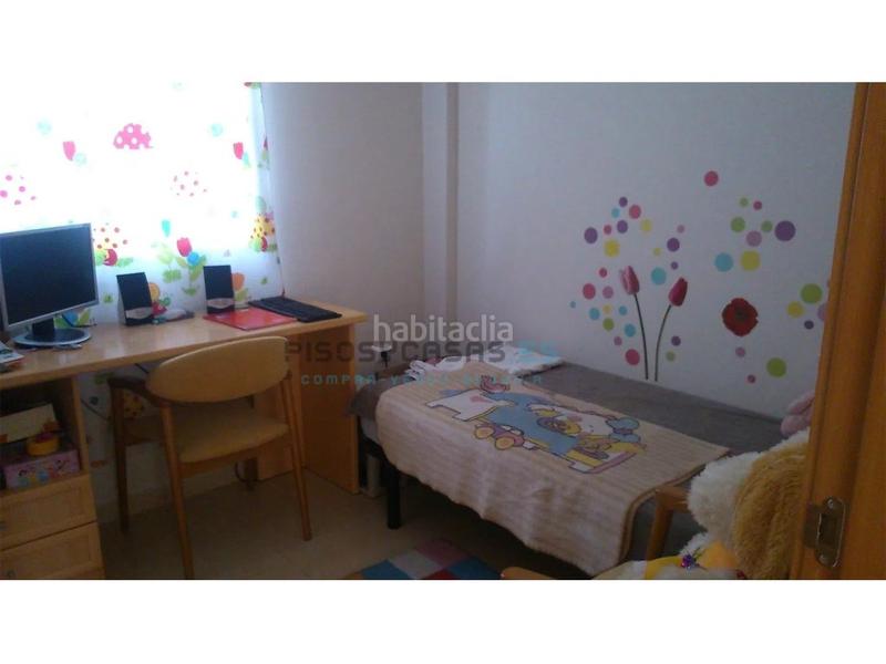 Foto 75195b53-2dbb-4798-b11b-02fc8e19e639. Casa a schiera con parcheggio piscina in Alborache