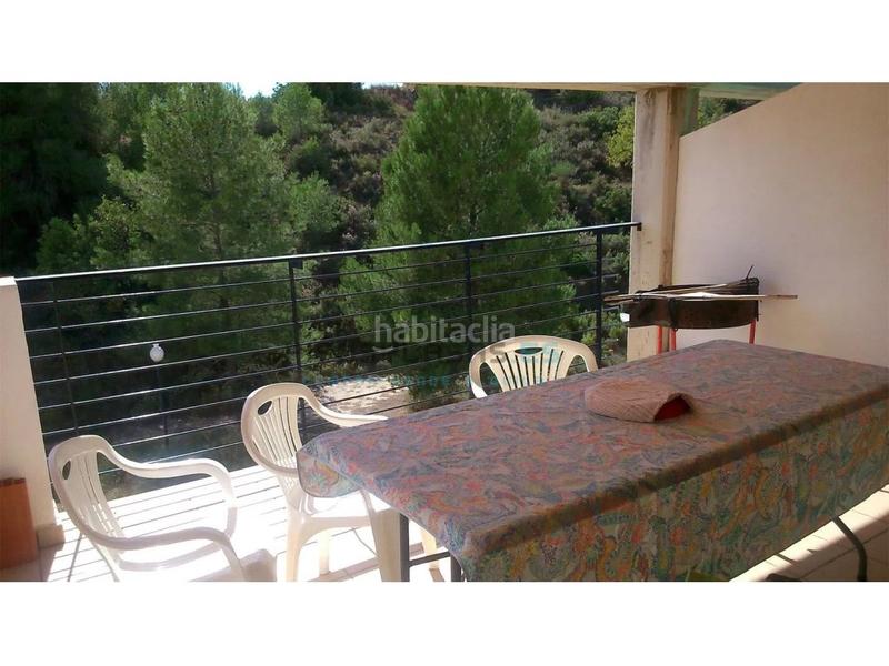 Foto a012d2ff-826b-4319-b489-dddeec4546a8. Casa a schiera con parcheggio piscina in Alborache