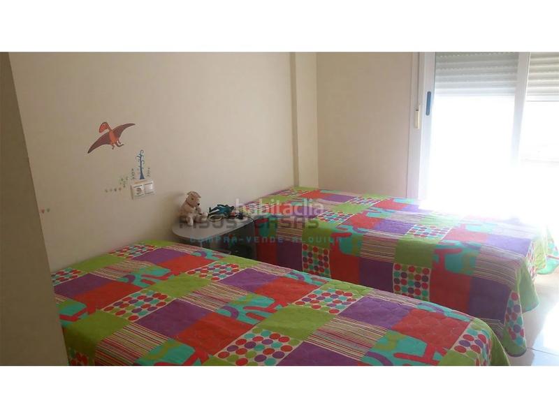 Foto cdc8dead-4435-421e-9aae-8f0b249d5e4b. Casa a schiera con parcheggio piscina in Alborache