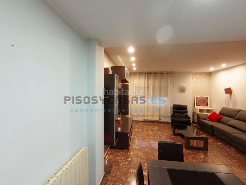 Foto 0133ba0a-77a7-4235-a7ed-ee5e2c0db41e. Dúplex a calle tulipan 68 a Valdefierro Zaragoza