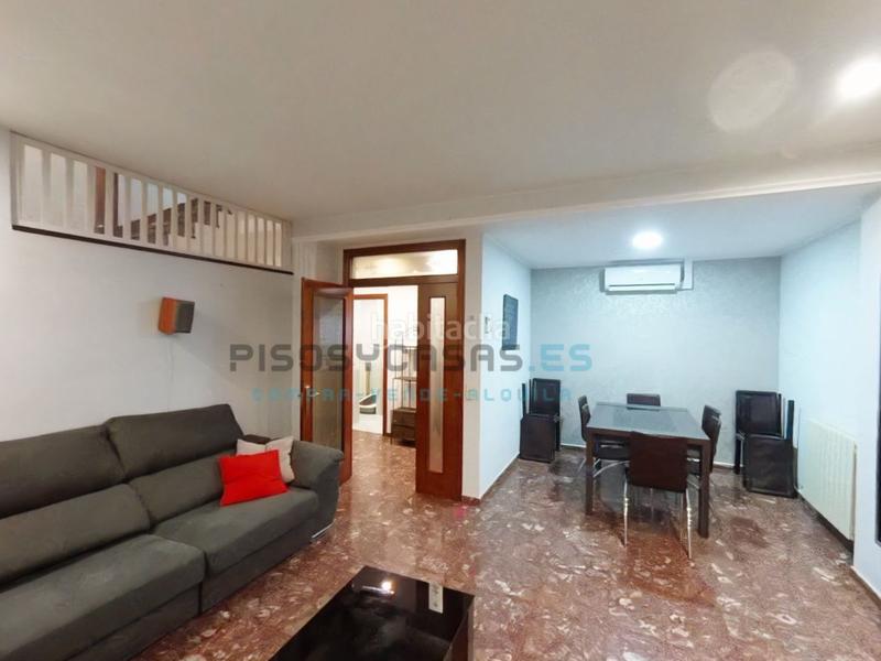 Foto 41ad6ef0-e860-4514-84cc-e4b977847a8a. Dúplex a calle tulipan 68 a Valdefierro Zaragoza