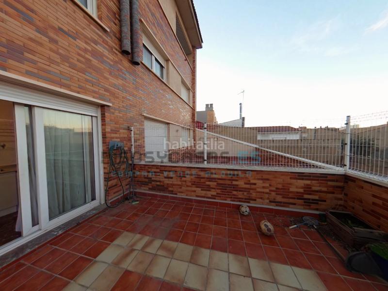 Foto ef0f8481-bd4d-4b31-83bb-c70a72e83425. Dúplex a calle tulipan 68 a Valdefierro Zaragoza