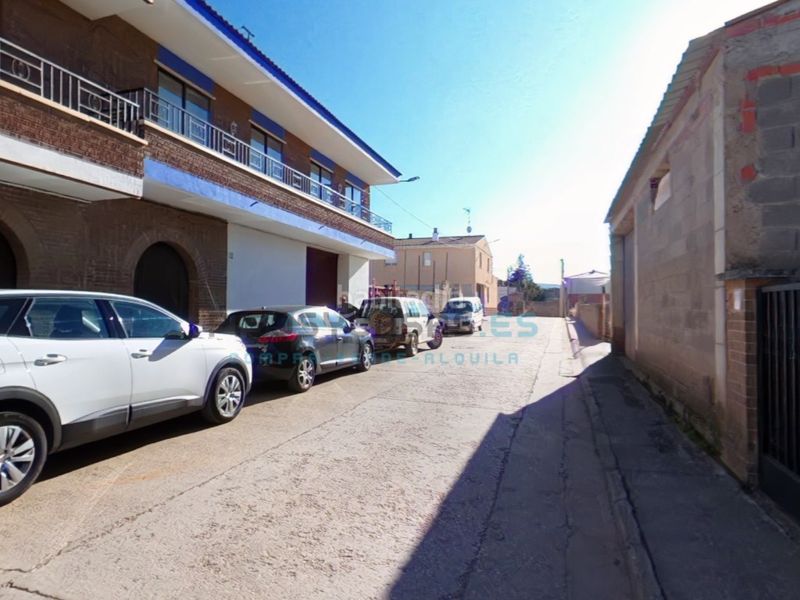 Foto 7f3f7cac-f069-488b-ad9b-49dc2f651d77. Casa en calle democracia 4 casa en venta zaragoza en Miedes de Aragón