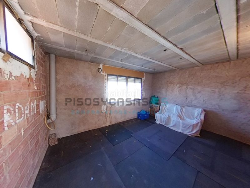 Foto e206a17e-2602-475a-8ae6-a8901ff61e52. Casa en calle democracia 4 casa en venta zaragoza en Miedes de Aragón