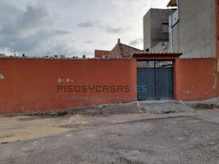 Terreno residenziale in Calle cendra 44. Venta solar urbano en la olleria calle sendra de valencia