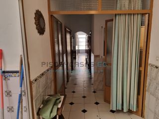 Erdgeschoss  Plaza toros los 9. Venta vivienda planta baja en plaza de toros en macastre valenci