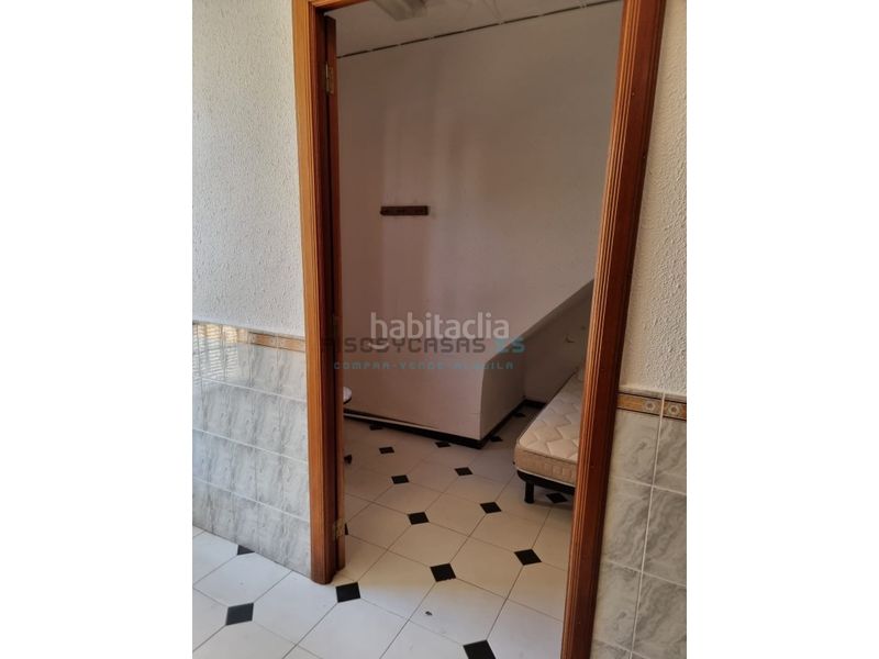 Foto ae182779-ad56-4999-ae03-7b6044b1576a. Planta baixa a plaza toros los 9 a Macastre