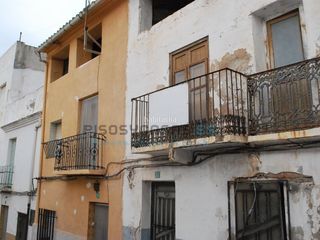 House  Calle democracia la 9. Casa en venta en la calle democracia en gestalgar valencia