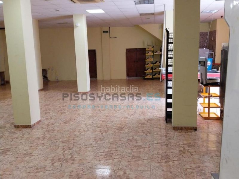Foto 923b3135-d573-4383-a4b8-39d6dc571c0c. Local comercial a Antella