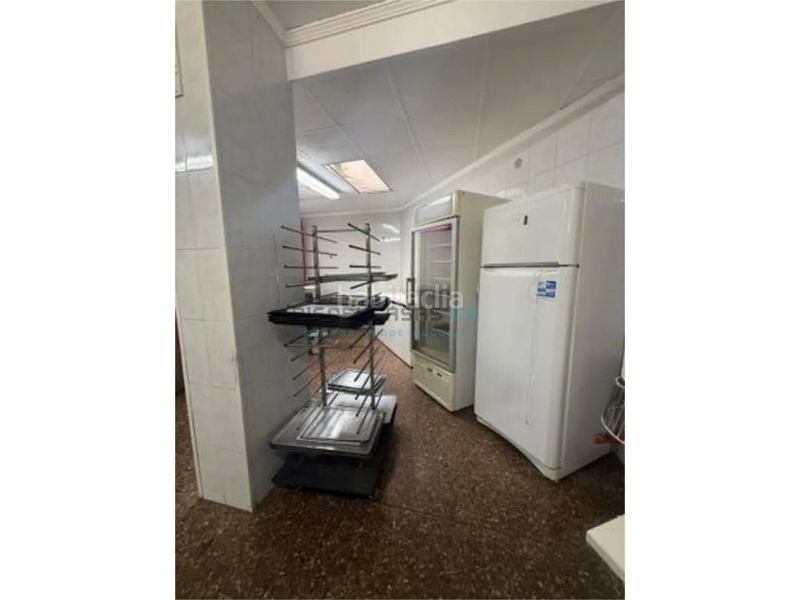 Foto f284f95d-6a31-4f62-807a-3238d594e626. Casa amb aparcament a Buñol