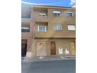 Casa  Calle rafael alberti. Villa 4 habitaciones venta buñol