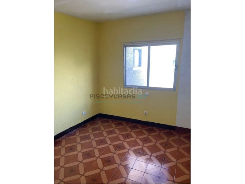 Foto 0e70a72e-b69f-47bd-8bcf-d625c00026aa. Casa a plaza iglesia (la) 6 a Ainzón