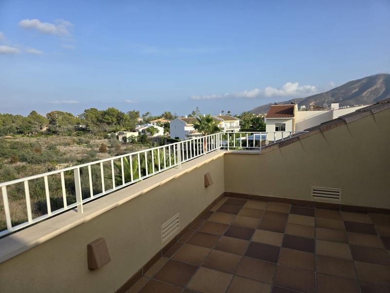 Foto d3e7a2b7-659d-492d-99d7-6ebf635e8cf1. Chalet en Pueblo-Ubanizaciones Alfàs del Pi (l´)
