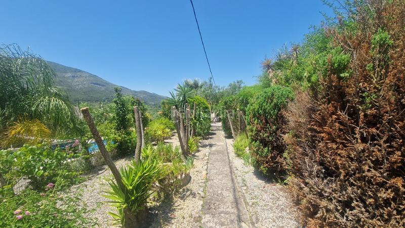 Foto eb3e903a-f88b-4093-bd87-f37b057ea10e. Chalet en Parcent