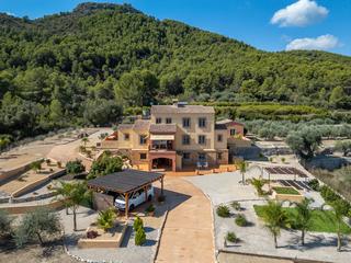 Masia a Orba