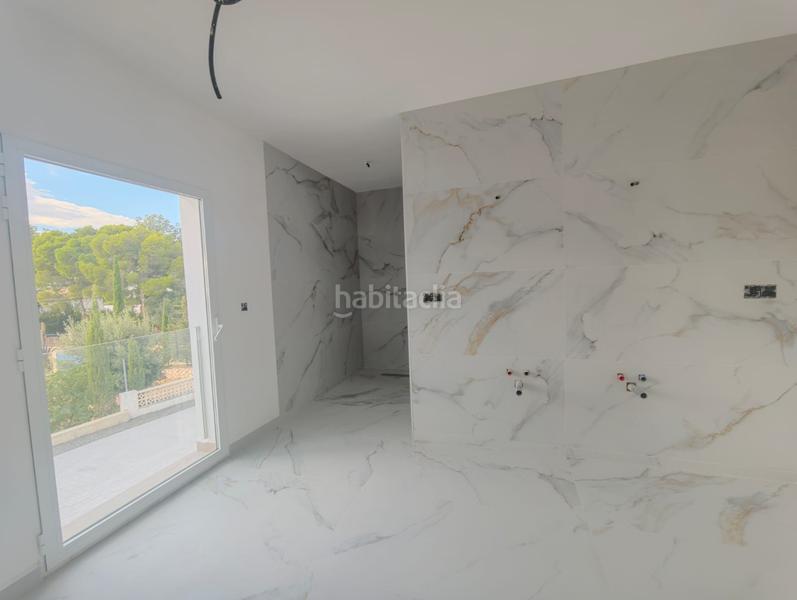 Foto b57ddc51-38d7-4ed3-a550-cedae93d2087. Chalet with parking pool in Altea la vella Altea