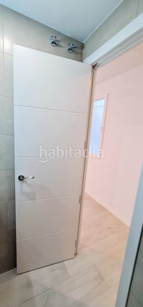 Foto a021e7b7-bd2b-44f1-99ea-5f4e55028fe9. Pis a Zona Renfe Alcorcón