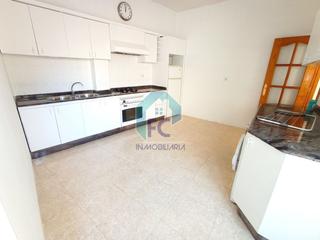 Pis en Casco Antiguo. Piso en venta en aguilas, con 109 m2, 3 habitaciones y 1 baos y
