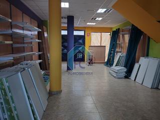Lloguer Local Comercial a Puerto Lumbreras. Bajo comercial en alquiler