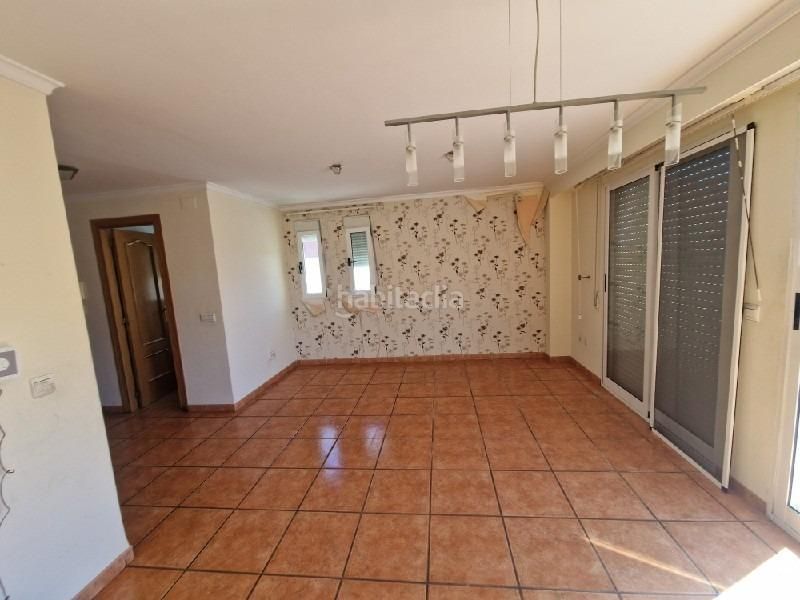 Foto d692a35d-811c-4ae1-809a-246d4bca17a6. Casa adossada a mar 76 a Daimús