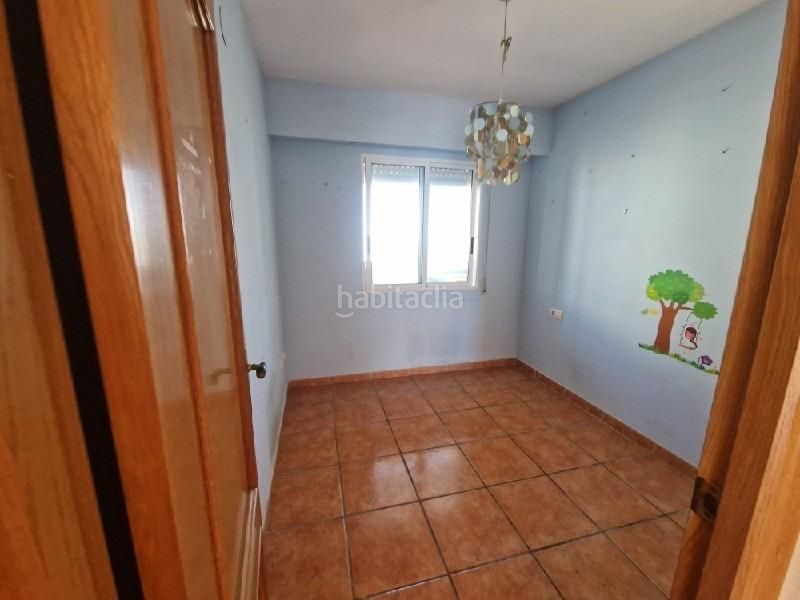 Foto f9990840-108b-4087-80fc-37b444d4dbee. Casa adossada a mar 76 a Daimús