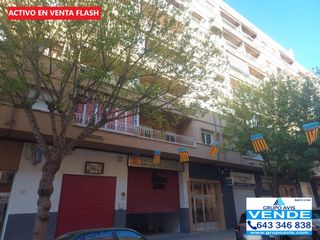 Pis a Calle daimus 16. Piso en barrio jardinet de gandia