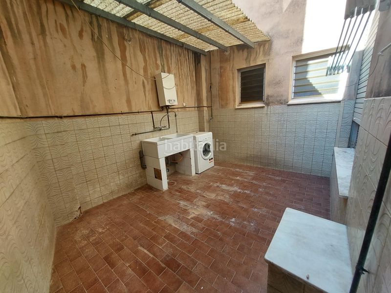 Foto 525d0eaa-5fa5-46a9-9576-16b18198b333. Local comercial a Font d´en Carròs (la)