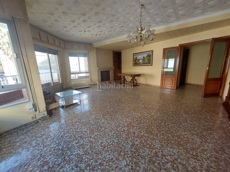Foto e51da201-139a-4b4e-aed3-726c74bd8de2. Local comercial a Font d´en Carròs (la)