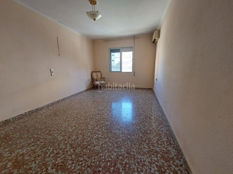 Foto f6a54f9e-77f3-4e38-9714-04e7027ac52c. Local comercial a Font d´en Carròs (la)
