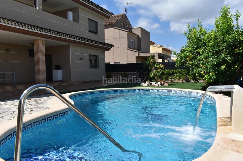 Foto 34c0b9ba-5b22-48ad-91a7-fdc3a69f8421. Xalet amb aparcament piscina a Park Nord - Casona Gandia