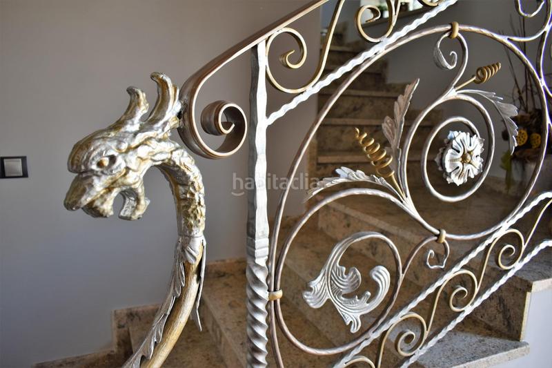 Foto 485a831b-a1c9-4341-b2bc-4a04d8f4861a. Xalet amb aparcament piscina a Park Nord - Casona Gandia