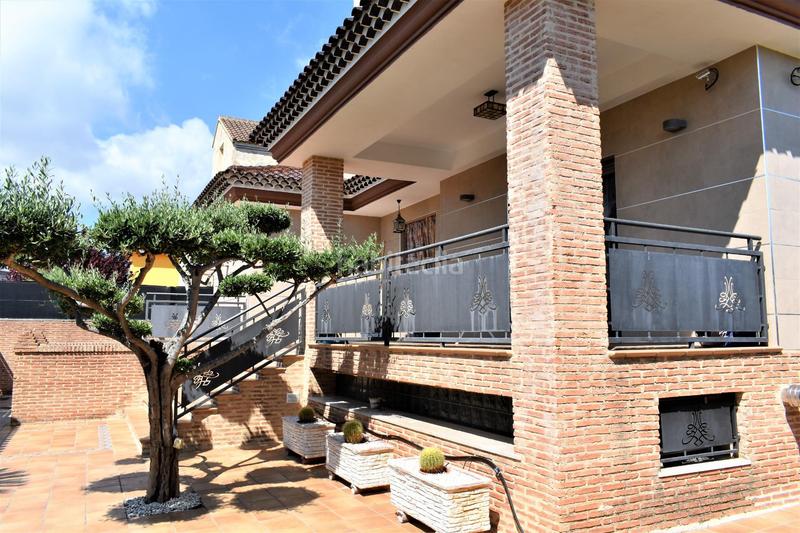 Foto 52b7f969-cbb7-4041-8955-00fece171559. Xalet amb aparcament piscina a Park Nord - Casona Gandia