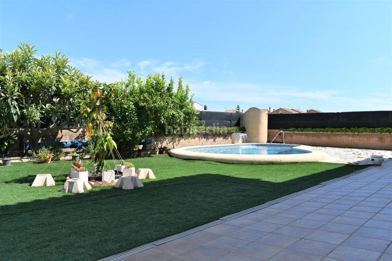 Foto acaada8c-6a2e-4bd2-b2c9-f6f6b02bfea8. Xalet amb aparcament piscina a Park Nord - Casona Gandia