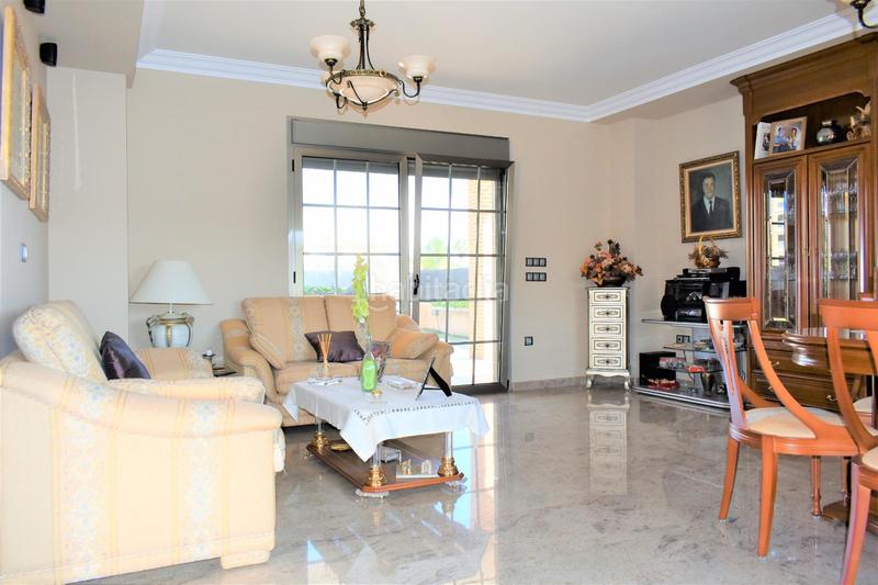 Foto ae896856-53ce-43d7-b98d-af2af4f0908c. Xalet amb aparcament piscina a Park Nord - Casona Gandia