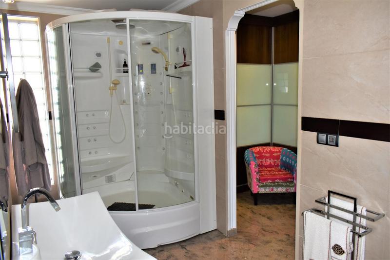 Foto dbb00cb2-f392-42a4-8035-cde6a0d18b7a. Xalet amb aparcament piscina a Park Nord - Casona Gandia