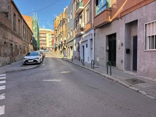Parking coche  Oñate. Plaza de garaje en venta   zona cuzco