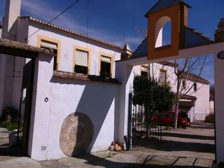 Chalet à Fuente Vaqueros. Casa molino del siglo xvii