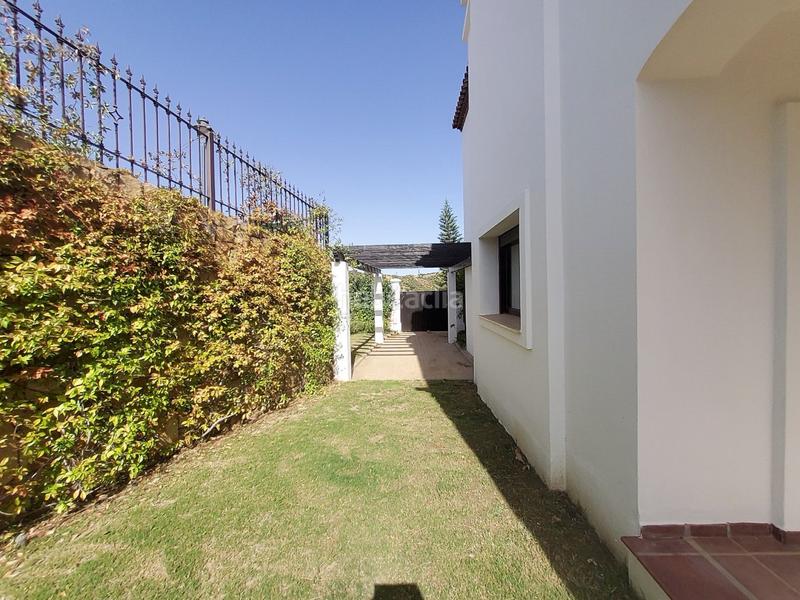 Foto 8b38f305-9506-46e0-96b8-3077ce070269. Xalet amb calefacció aparcament piscina a Valle Romano Golf Estepona