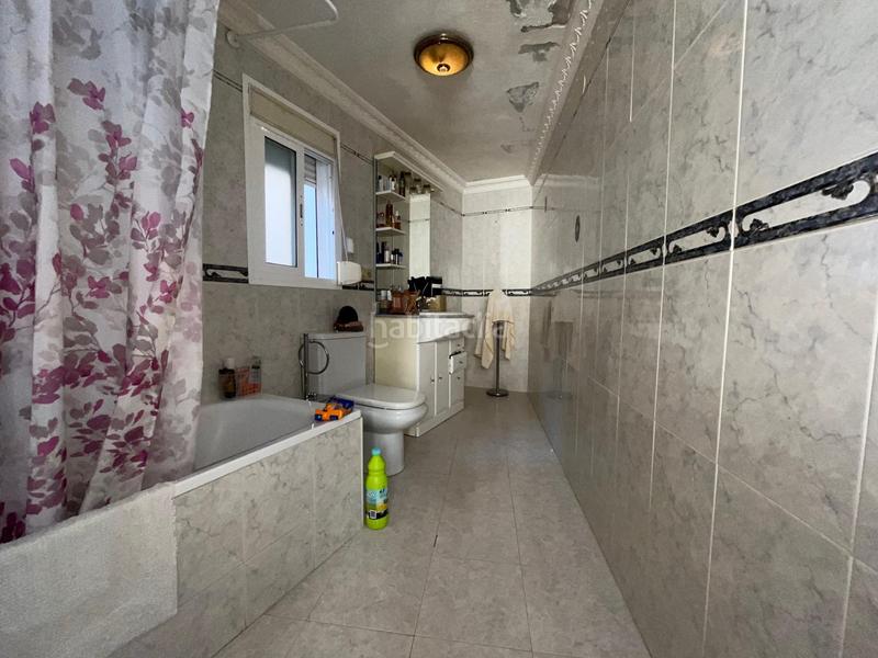 Foto 60146a28-4dc2-4bf5-9c07-062882015095. Reihenhaus in calle barranco 2 in Guaro