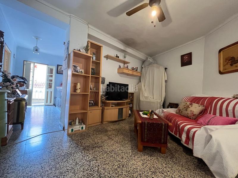 Foto 9cb040b7-cdc0-474d-81da-3d51b6eea867. Reihenhaus in calle barranco 2 in Guaro