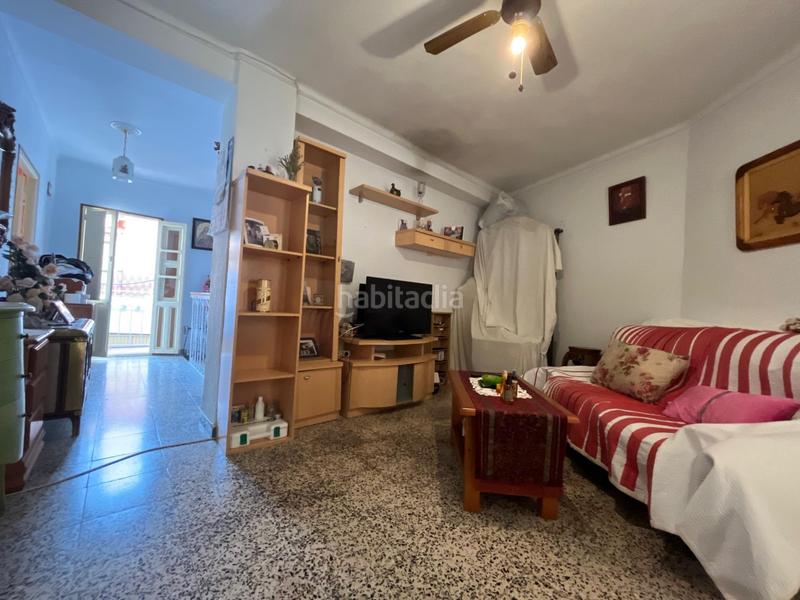 Foto e82784be-e228-487c-9727-e766d135086c. Reihenhaus in calle barranco 2 in Guaro