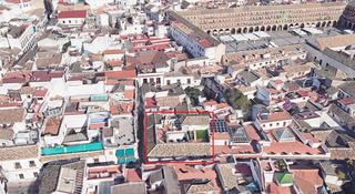 Maison à Calle maese luis 13. Experimenta el lujo en el corazón de córdoba!