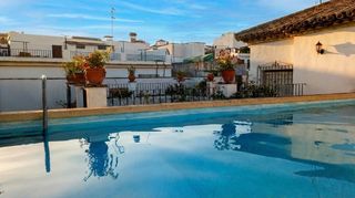 Casa en Calle maese luis 13. Un legado de lujo y encanto en el corazón de córdoba