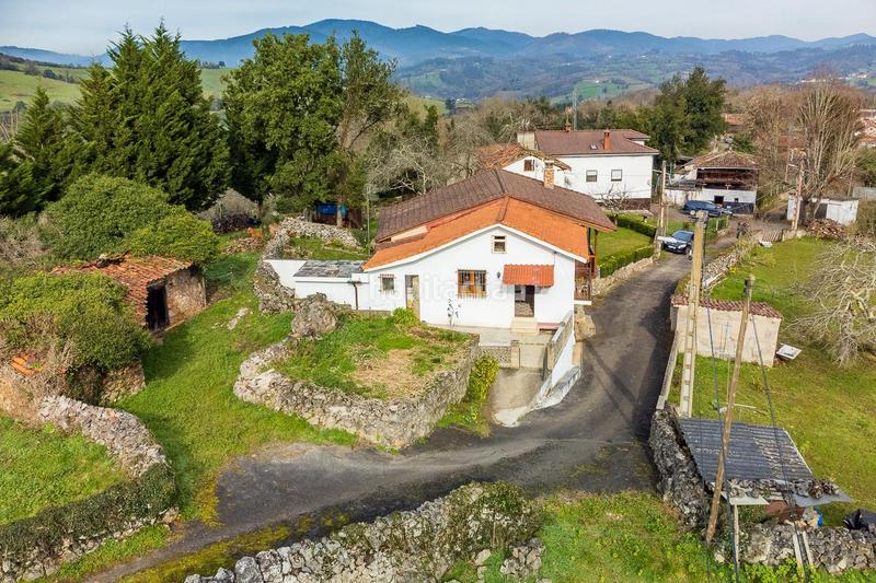 Foto 5e22db8b-f33e-4ab4-a3f5-b874dcf7ecc3. Casa en nalio 3 casa , en el centro de asturias en Grado