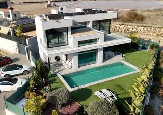 Xalet  Avenida palomares de (cm). Una villa de lujo en vera playa para vivir la vida que te merece