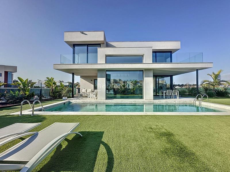 Foto 98ab0f47-86c1-4729-bb19-eb2dc747954c. Xalet amb calefacció aparcament piscina a Cala Marqués Vera