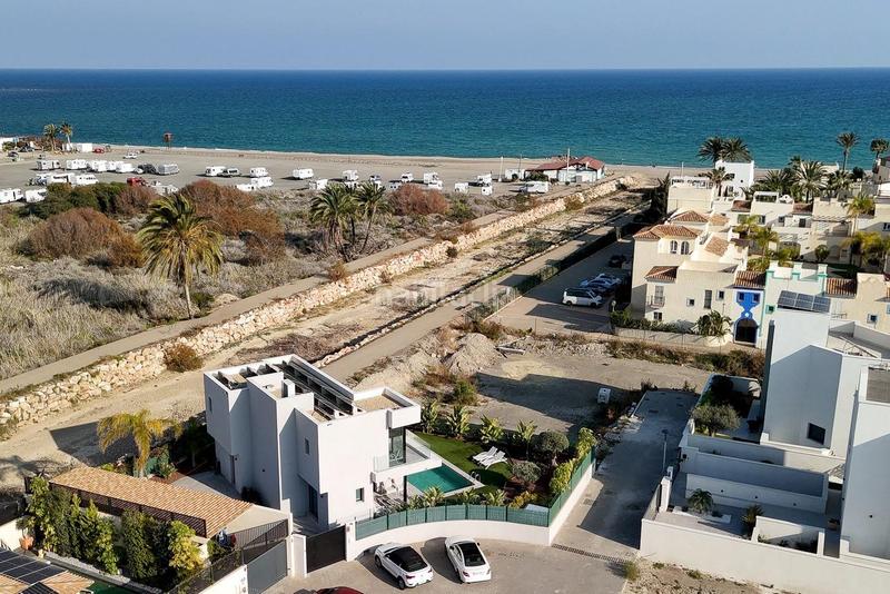 Foto a0baa4b6-4d49-42e5-9eeb-9113800c0ea2. Xalet amb calefacció aparcament piscina a Cala Marqués Vera